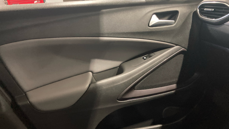 Vauxhall Crossland X 1.2T [130] Elite Nav 5dr [Start Stop] Petrol Hatchback